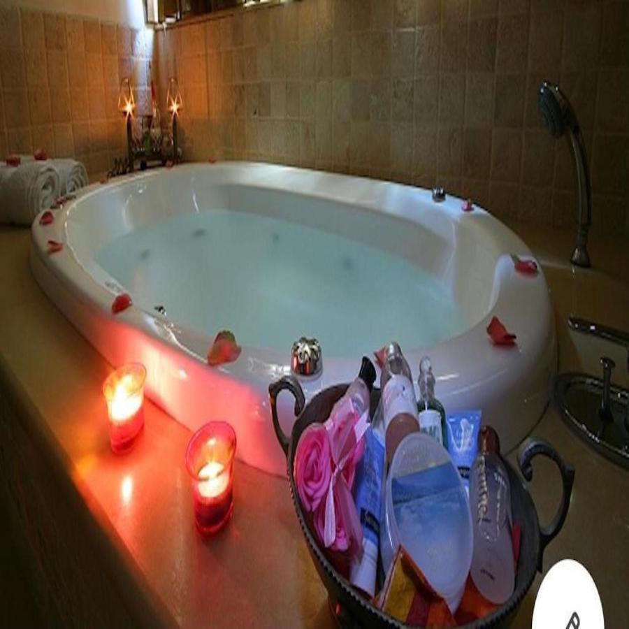 Caesarea Inn Екстер'єр фото